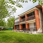 Panoráma Zamárdi, Kilátás A Tóra, Terasz