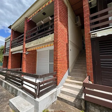 Panorama Zamardi, Kilatas A Tora, Terasz Apartmán