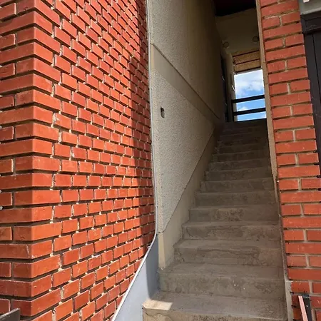 Panorama Zamardi, Kilatas A Tora, Terasz *