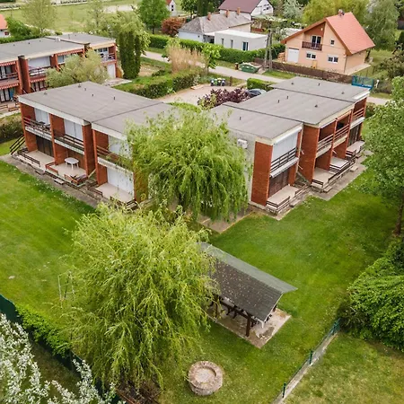 Apartman Panoráma Zamárdi, Kilátás A Tóra, Terasz