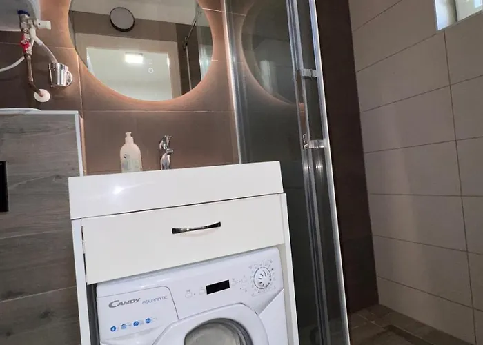 Panorama Zamardi, Kilatas A Tora, Terasz